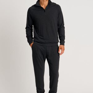 The Warm Half-Zip Sweatshirt