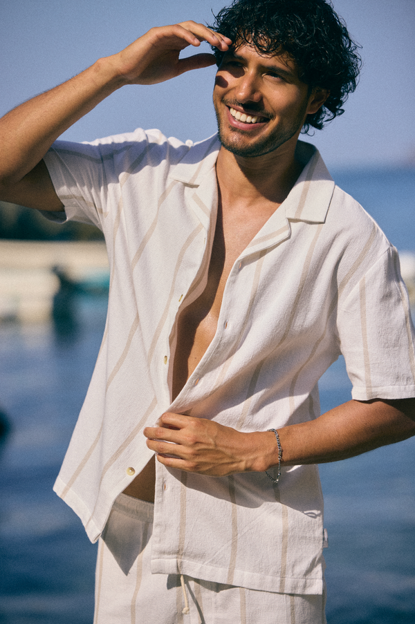 StripedBeachShirt.png